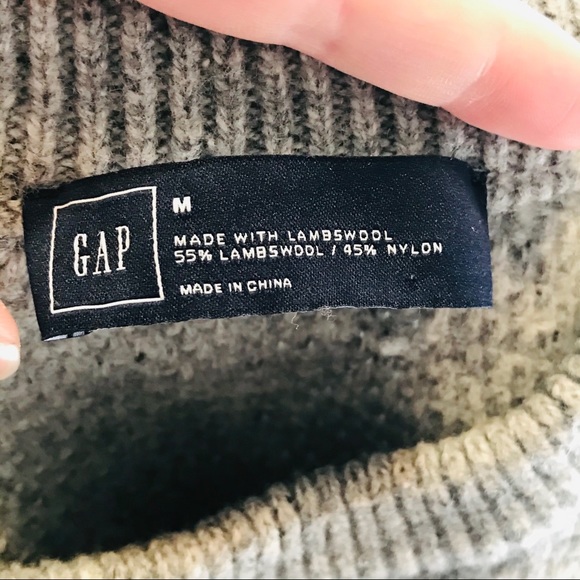 GAP Crew Neck Sweater - Picture 5 of 5